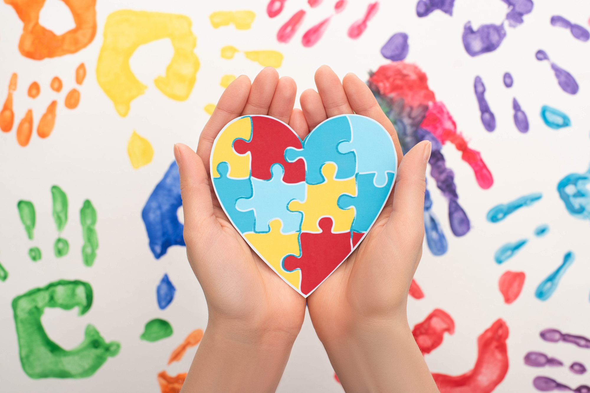 Guia Rápido: Primeiros sinais de autismo em crianças​