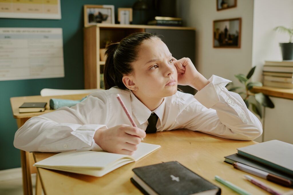 Thinking Hard in School Classroom Environment